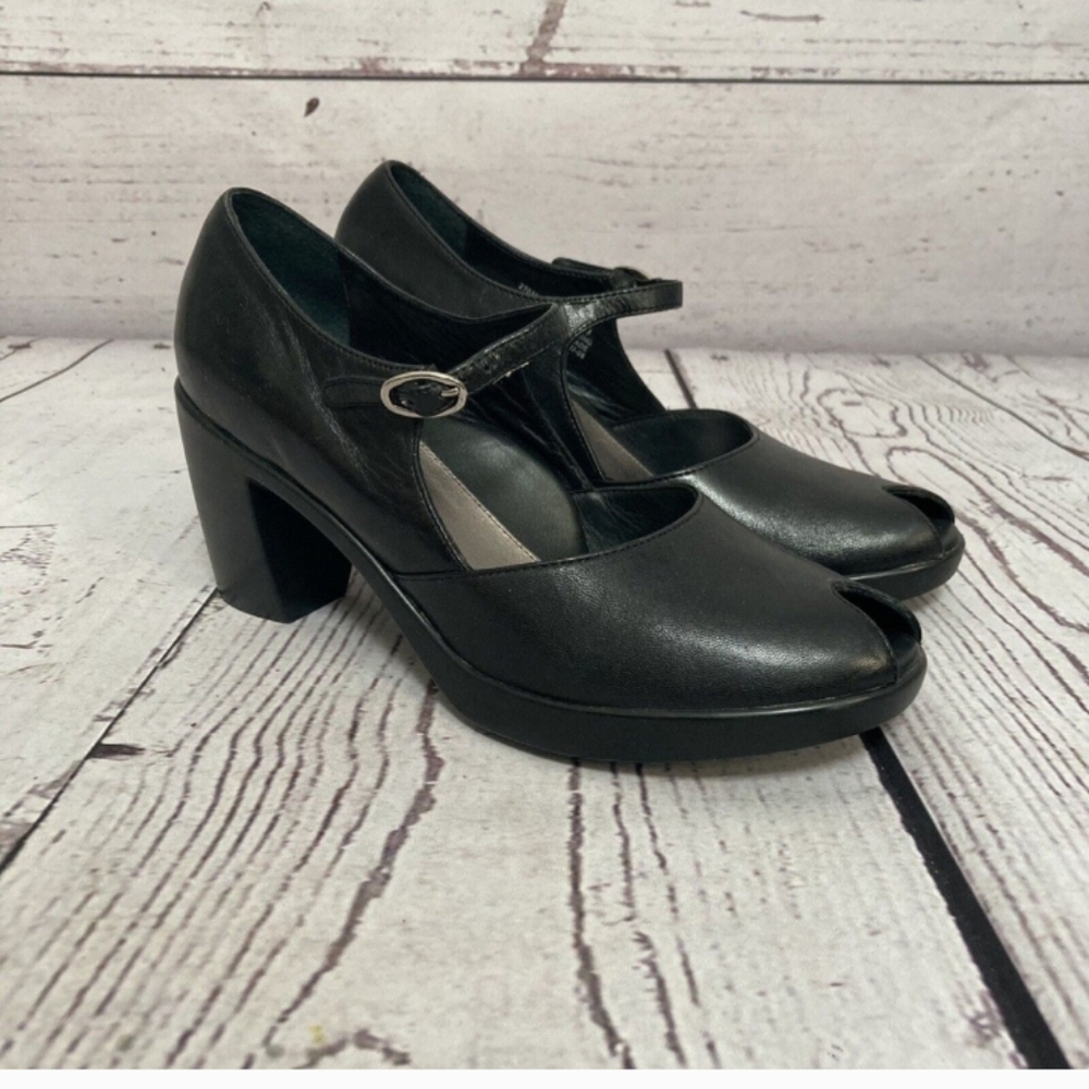 Dansko Mary Janes